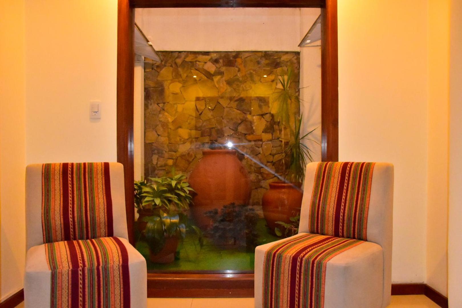 Hotel Astur Salta Exteriör bild